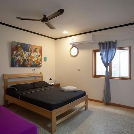 Hostal El Bando Cartagène Extérieur photo