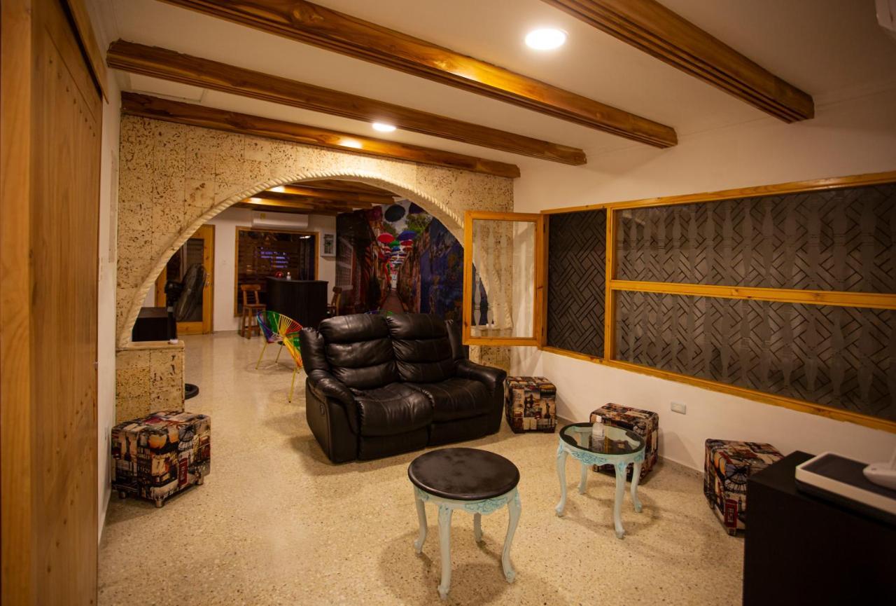 Hostal El Bando Cartagène Extérieur photo
