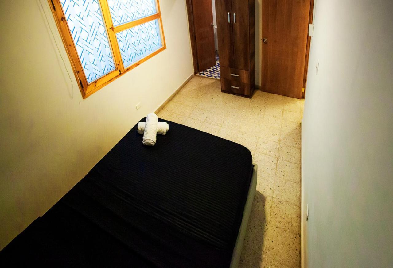Hostal El Bando Cartagène Extérieur photo