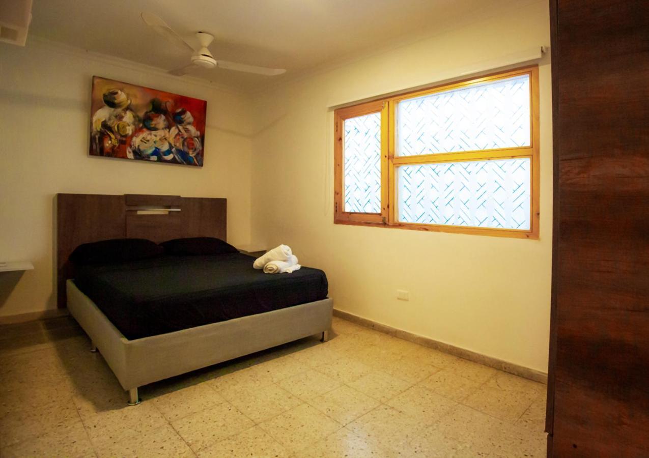 Hostal El Bando Cartagène Extérieur photo