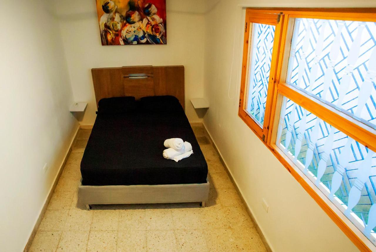 Hostal El Bando Cartagène Extérieur photo