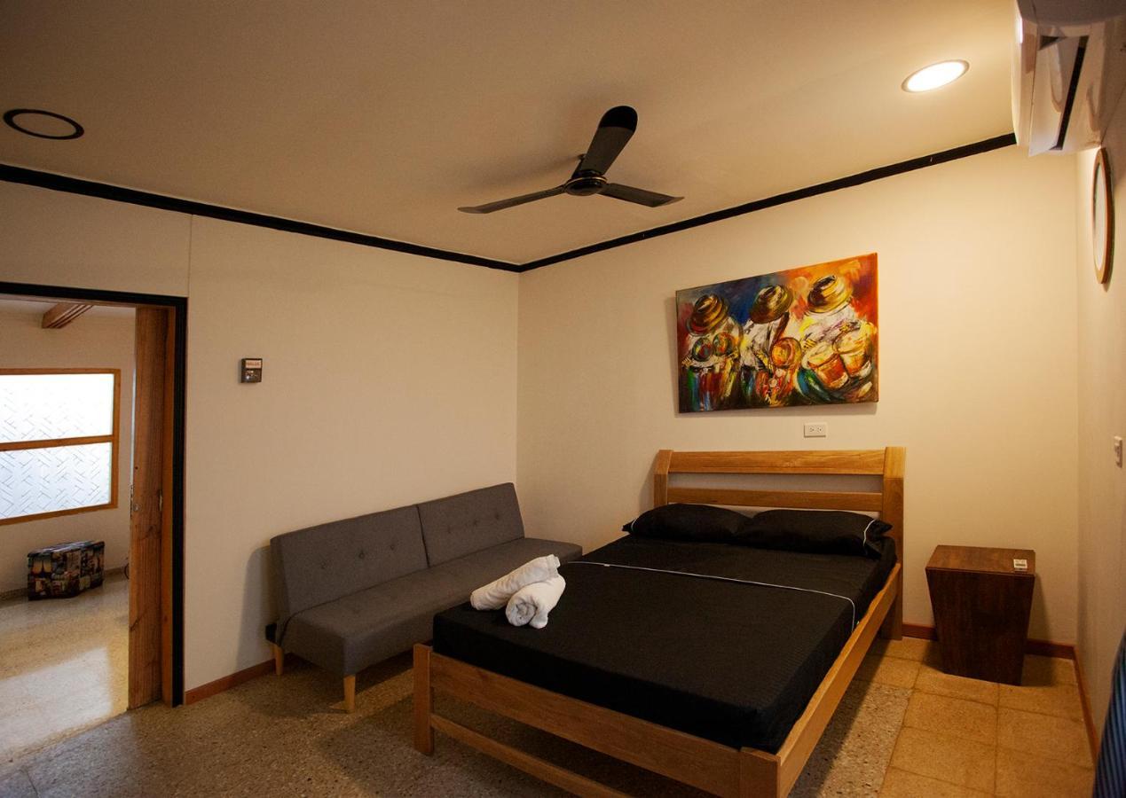 Hostal El Bando Cartagène Extérieur photo