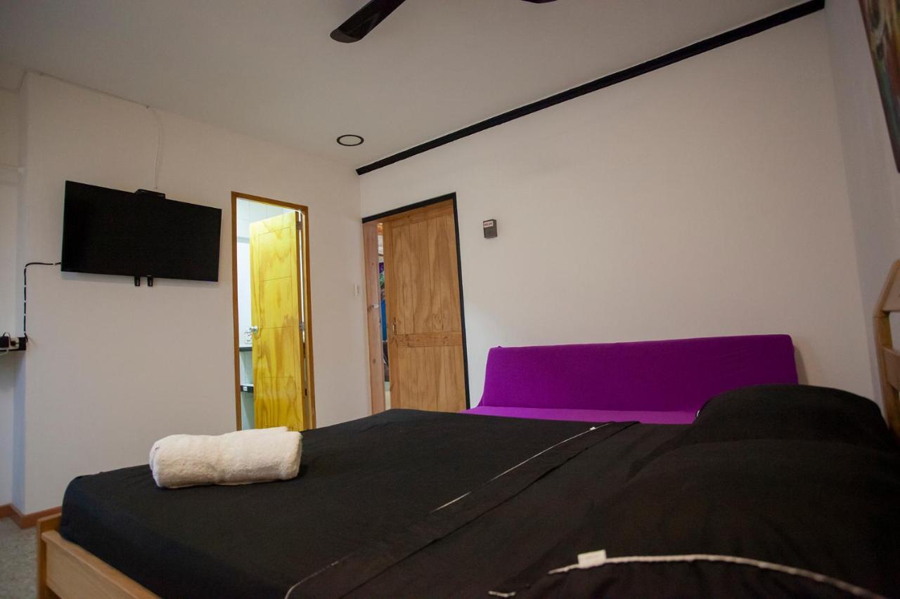 Hostal El Bando Cartagène Extérieur photo