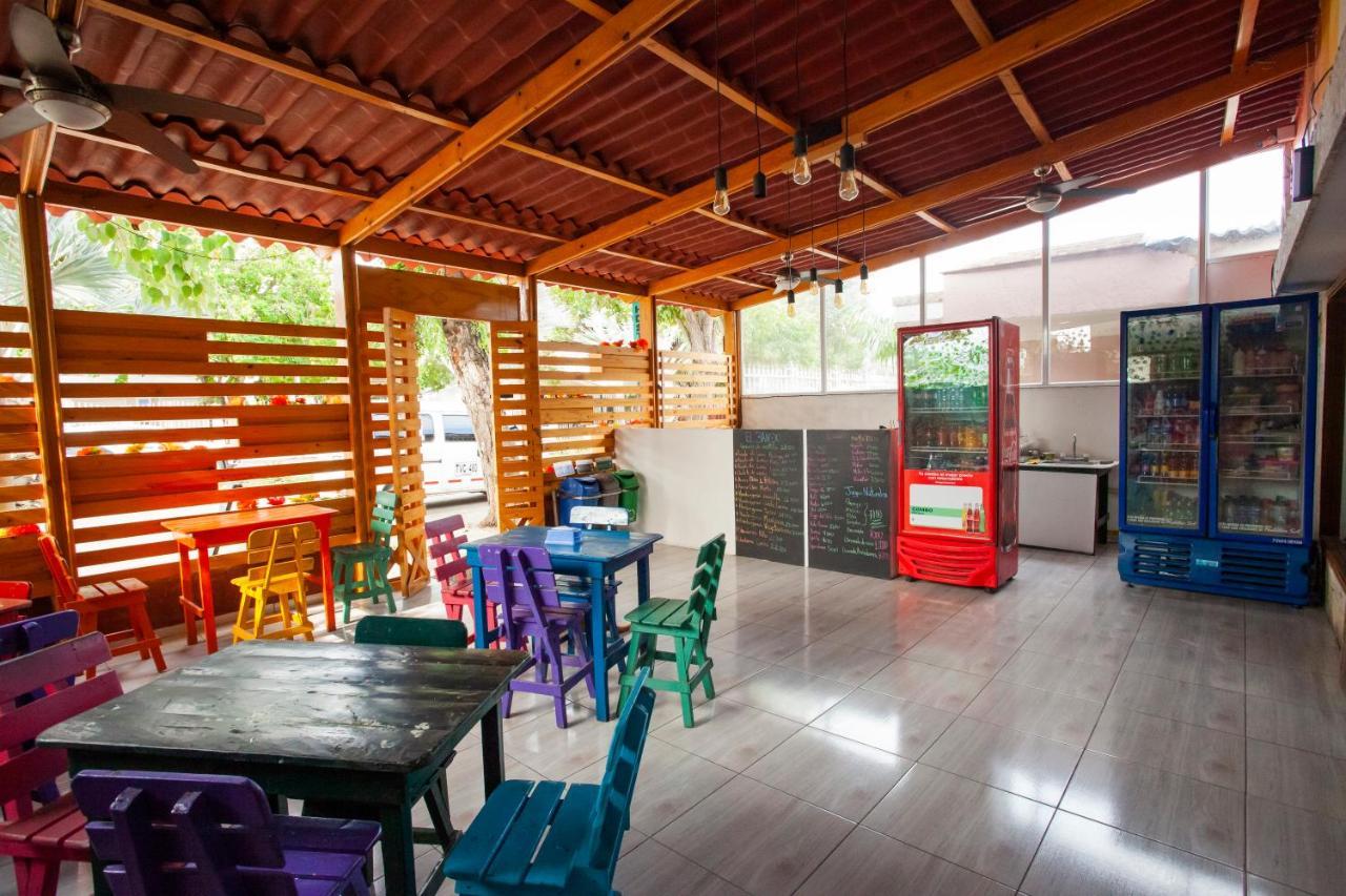 Hostal El Bando Cartagène Extérieur photo